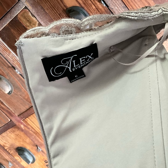 Beautiful taupe colored Alex Evenings off the shoulder evening gown. Size 6 - Picture 7 of 7